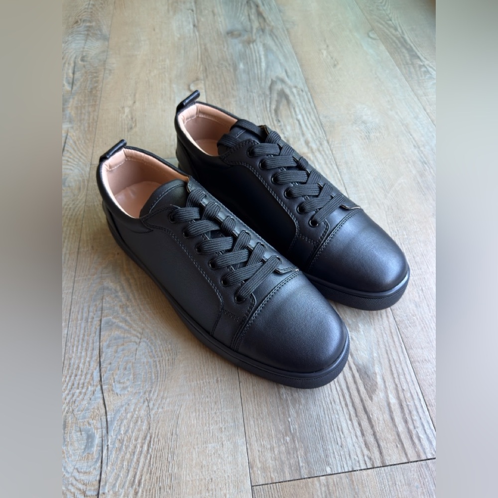 Christian Louboutin Mens Louis Junior Flat Black Leather Low Top Shoes 44/11 Men